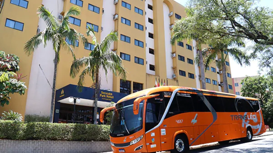 12022025-Mercado-de-chassis-Volvo-B360R.jpg (1)