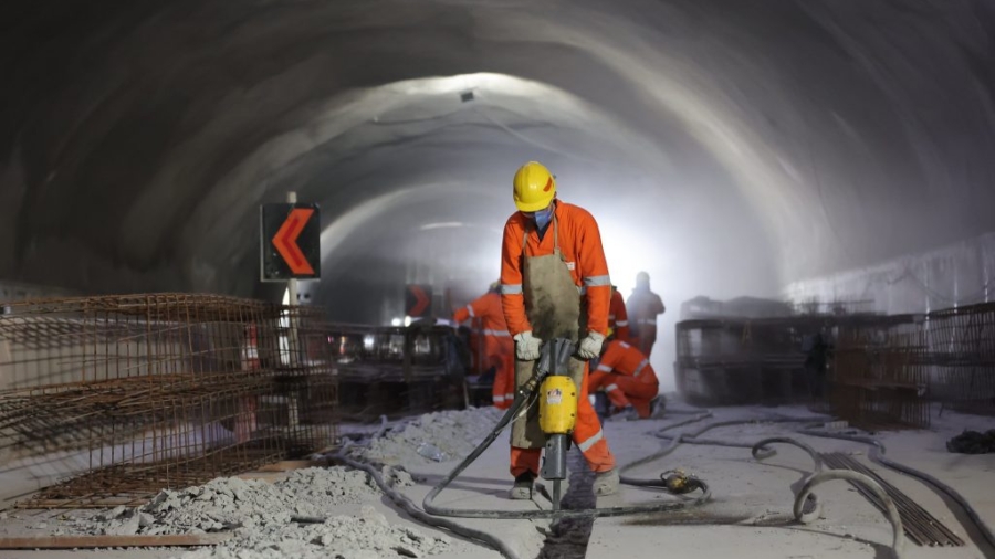 54693060271_d001a714a6_k-1024x683